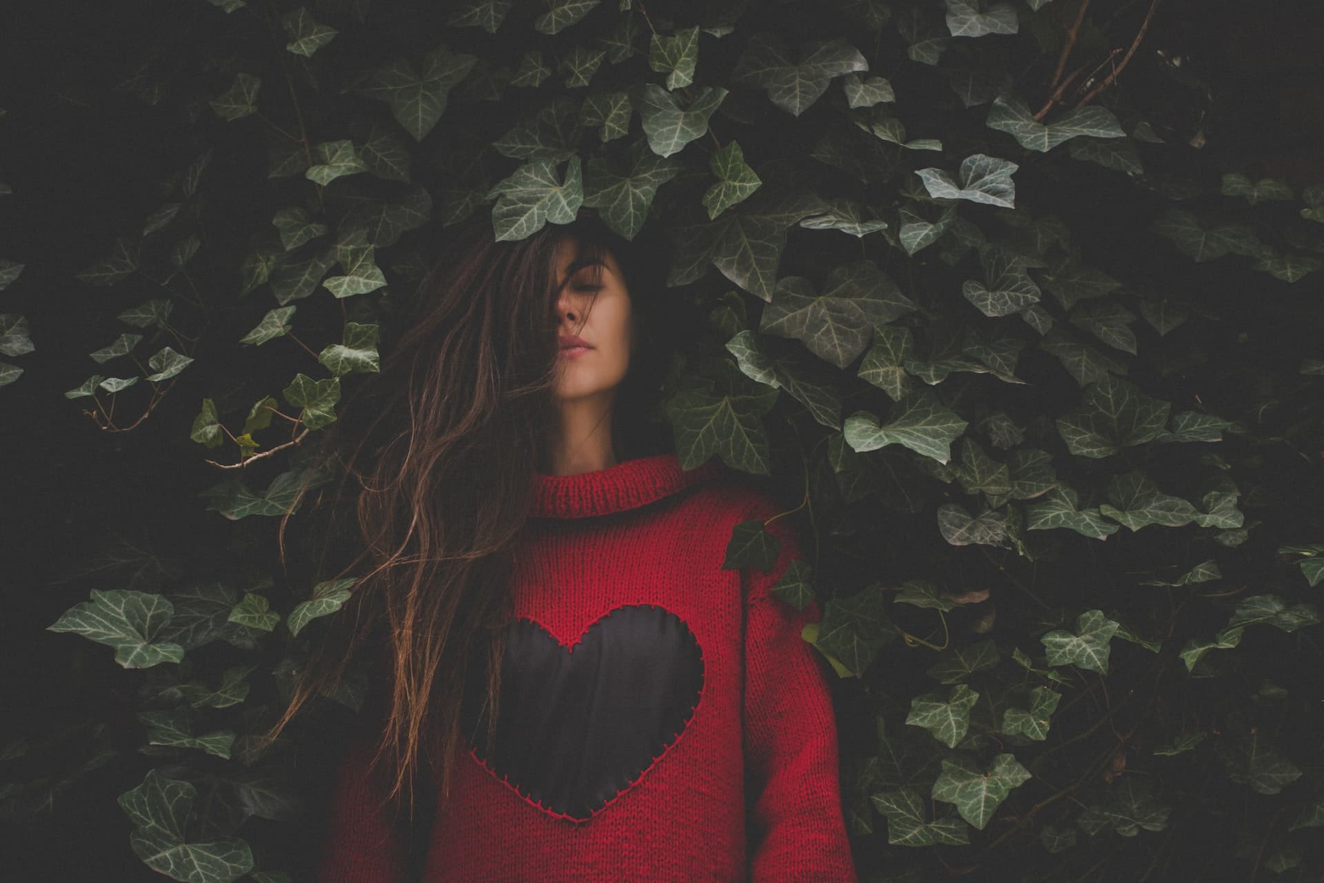 Безответная любовь: как справиться с чувствами и отпустить человека?